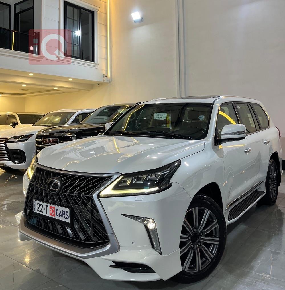 https://cdn.iqcars.io49fa2b6b-8533-40e7-993b-eb1fc8a3538b_0.jpg